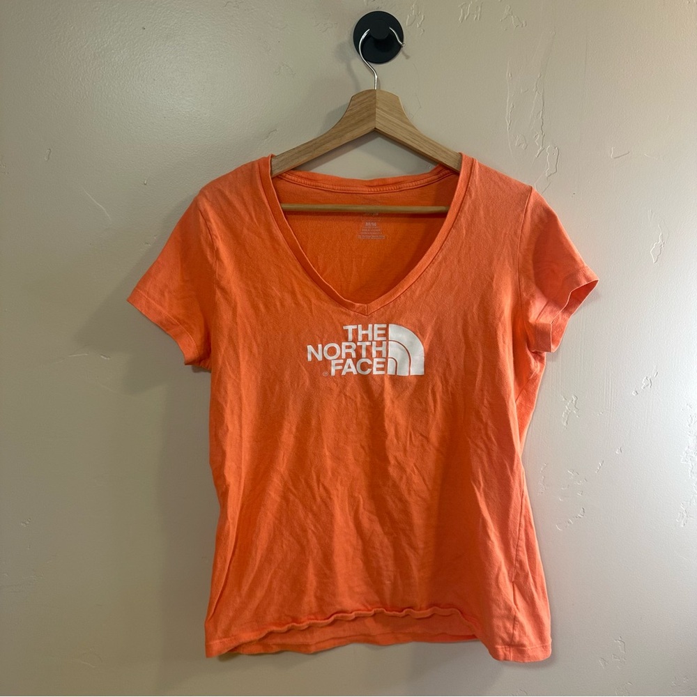 The North Face Women’s Half Dome Logo V Neck T Shirt Medium Orange